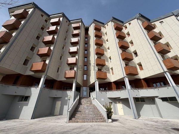 appartamento in vendita a Rocca di Mezzo in zona Rovere