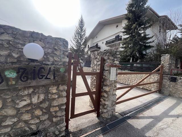 appartamento in vendita a Rocca di Mezzo