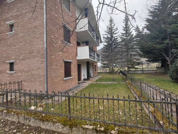 appartamento in vendita a Rocca di Mezzo in zona Rovere