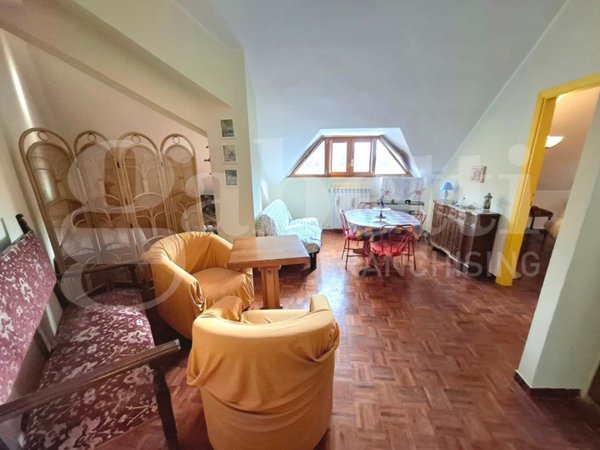 appartamento in vendita a Rocca di Mezzo in zona Rovere