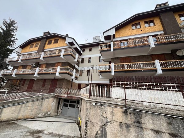 appartamento in vendita a Rocca di Mezzo