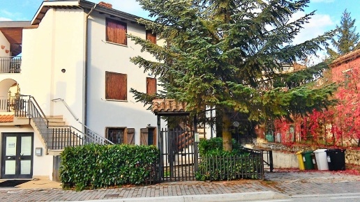 appartamento in vendita a Rocca di Mezzo