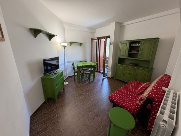 appartamento in vendita a Rocca di Mezzo in zona Rovere