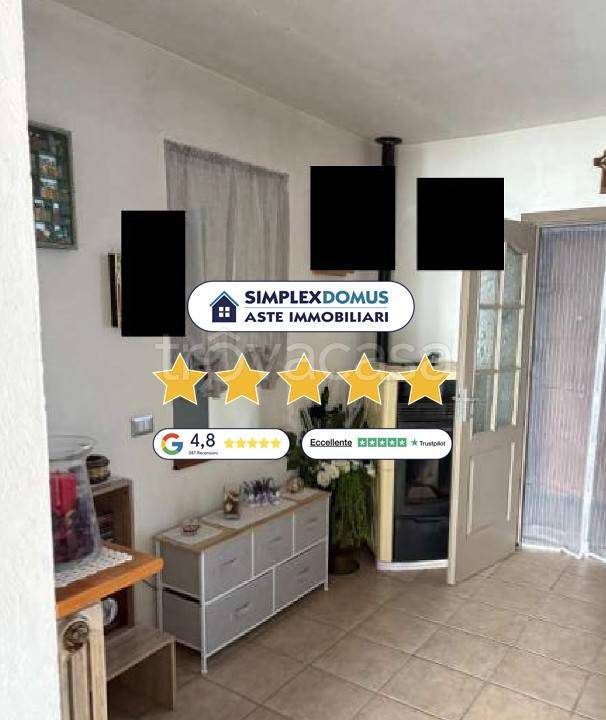 casa indipendente in vendita a Rocca di Mezzo