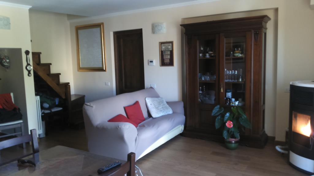appartamento in vendita a Rocca di Mezzo
