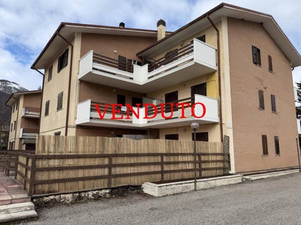 appartamento in vendita a Rocca di Mezzo in zona Rovere