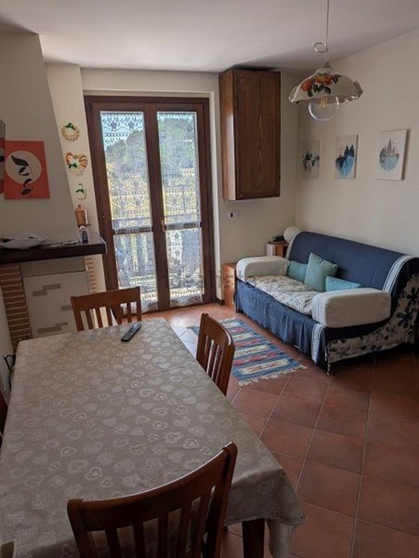 appartamento in vendita a Rocca di Mezzo in zona Rovere