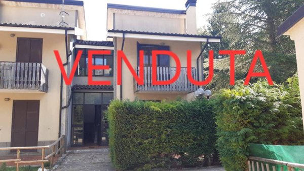appartamento in vendita a Rocca di Mezzo in zona Terranera