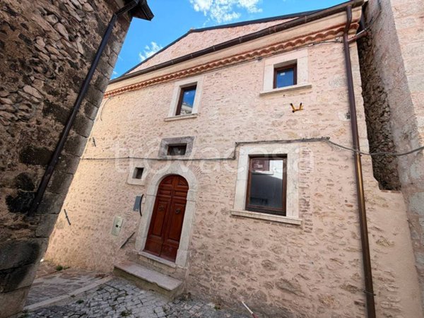 appartamento in vendita a Rocca di Mezzo