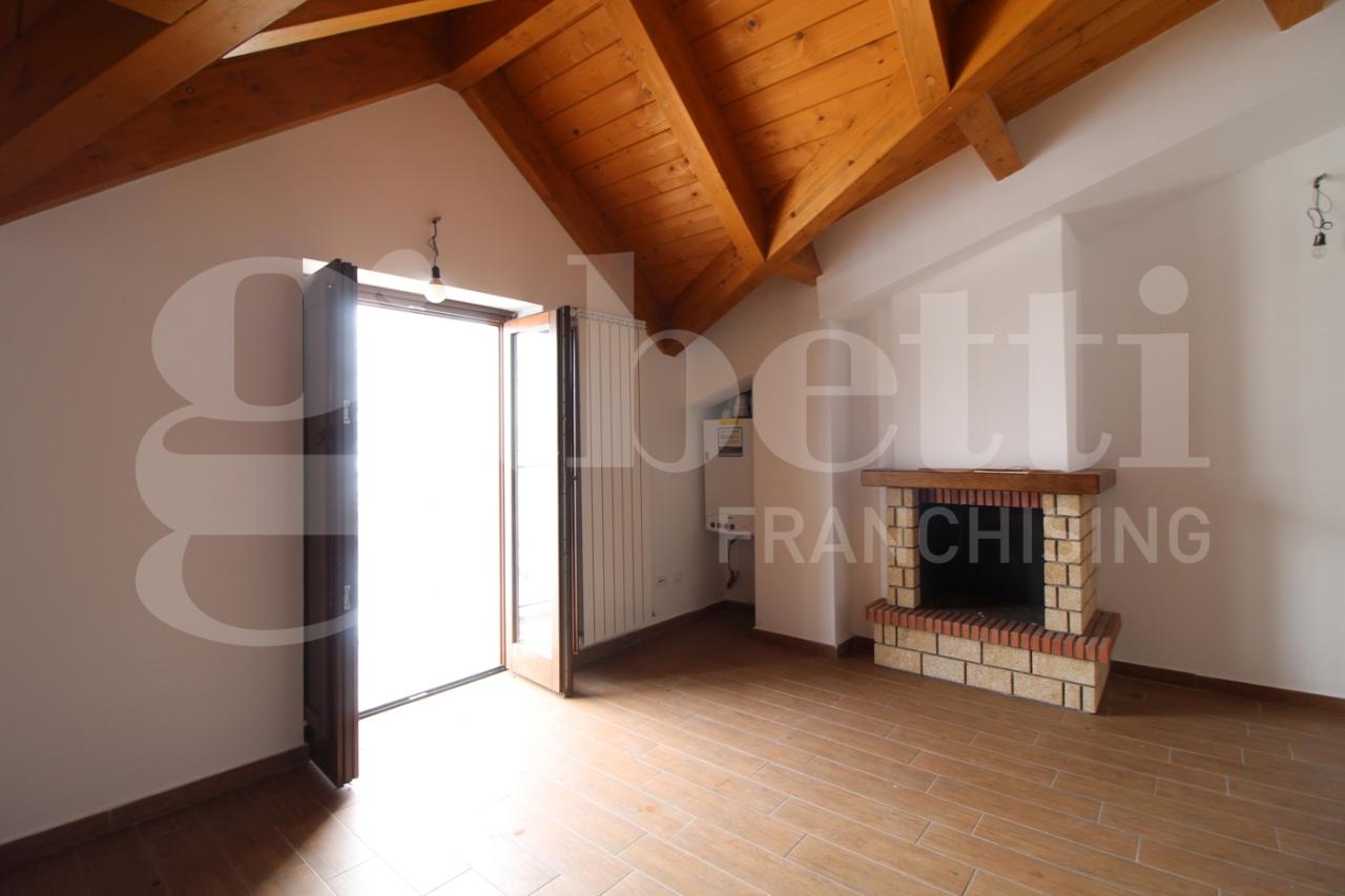 appartamento in vendita a Rocca Pia