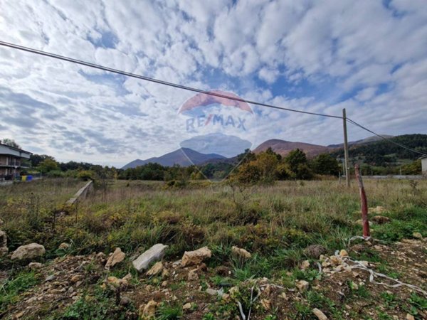 terreno edificabile in vendita a Roccaraso in zona Pietransieri