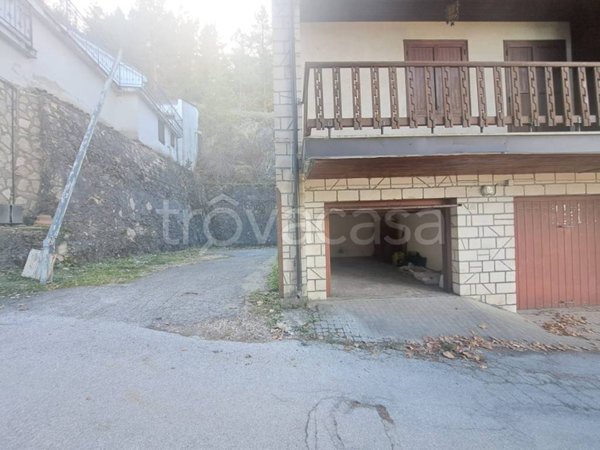 casa semindipendente in vendita a Roccaraso