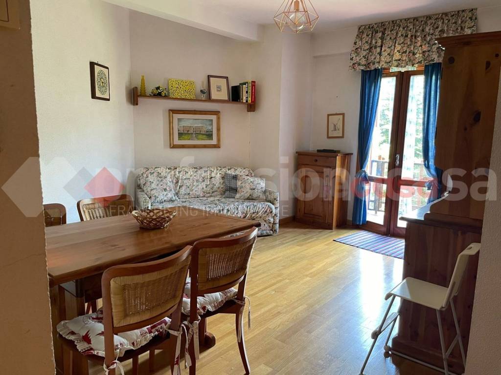 appartamento in vendita a Roccaraso in zona Aremogna