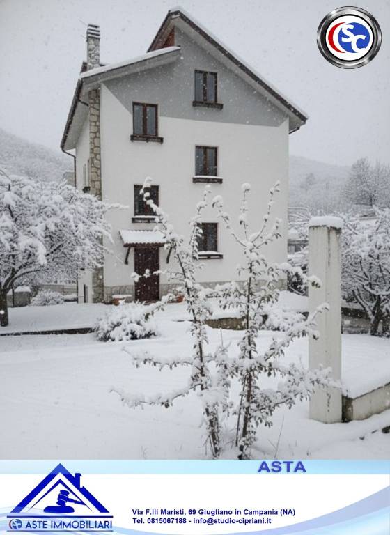 appartamento in vendita a Roccaraso in zona Pietransieri
