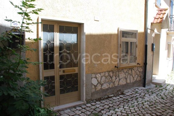 casa indipendente in vendita a Roccaraso in zona Pietransieri