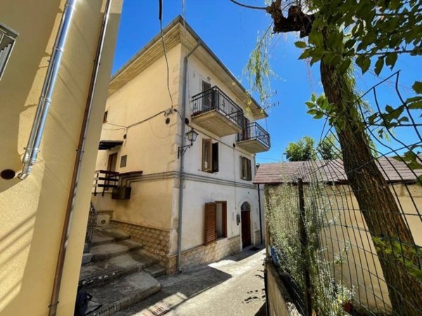 appartamento in vendita a San Demetrio ne' Vestini