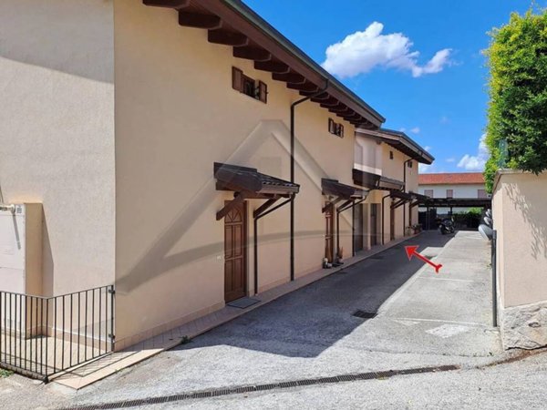 casa indipendente in vendita a San Demetrio ne' Vestini