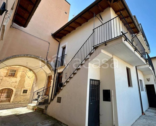 casa indipendente in vendita a San Demetrio ne' Vestini