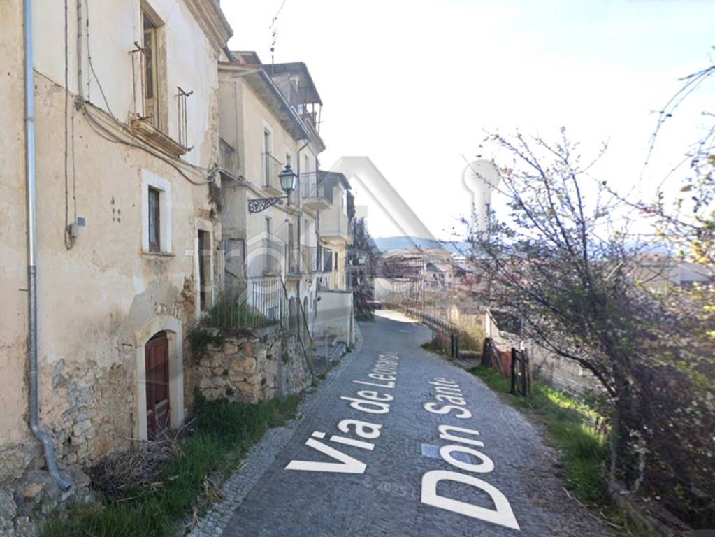 casa indipendente in vendita a San Demetrio ne' Vestini