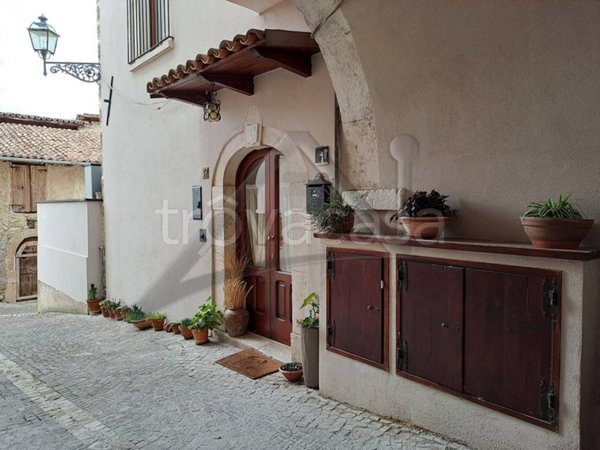 casa indipendente in vendita a San Demetrio ne' Vestini