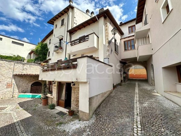 casa indipendente in vendita a San Demetrio ne' Vestini