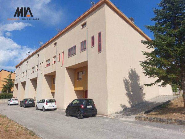 casa indipendente in vendita a San Demetrio ne' Vestini