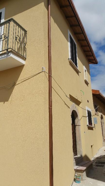 casa indipendente in vendita a San Demetrio ne' Vestini