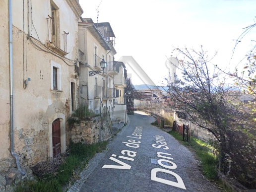 casa indipendente in vendita a San Demetrio ne' Vestini
