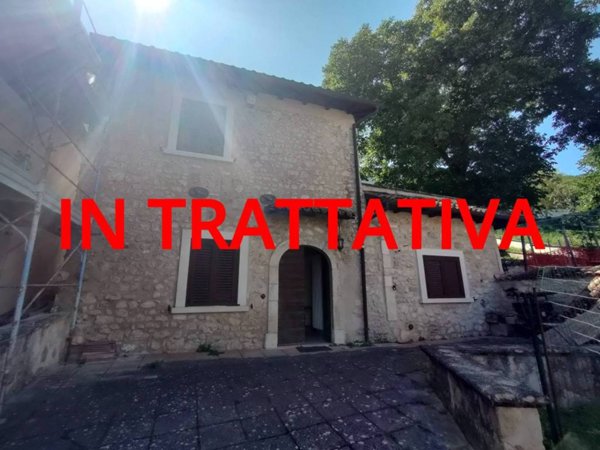 casa indipendente in vendita a San Demetrio ne' Vestini in zona Stiffe
