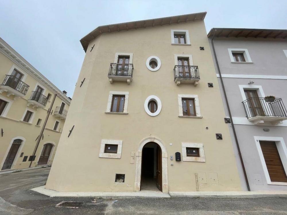 casa indipendente in vendita a San Pio delle Camere