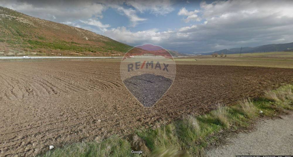 terreno edificabile in vendita a San Pio delle Camere