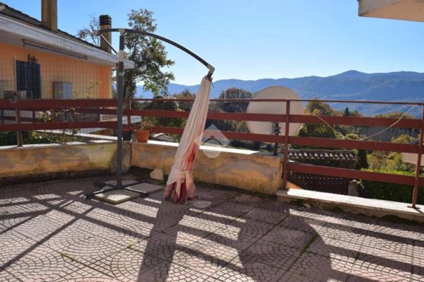 appartamento in vendita a Sante Marie in zona Santo Stefano