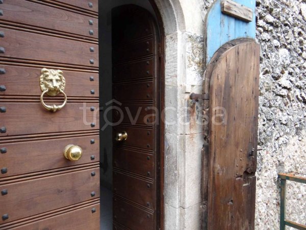 appartamento in vendita a Santo Stefano di Sessanio