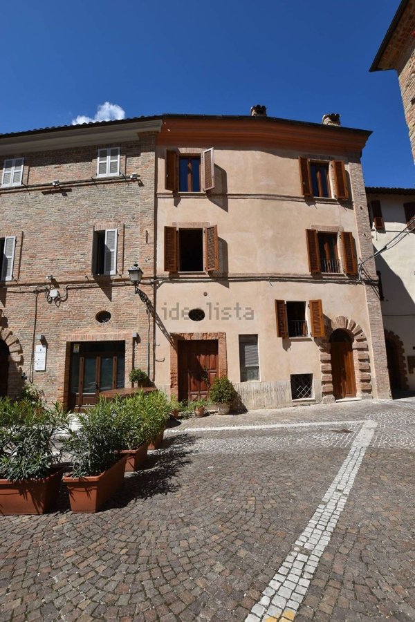 appartamento in vendita a Santo Stefano di Sessanio