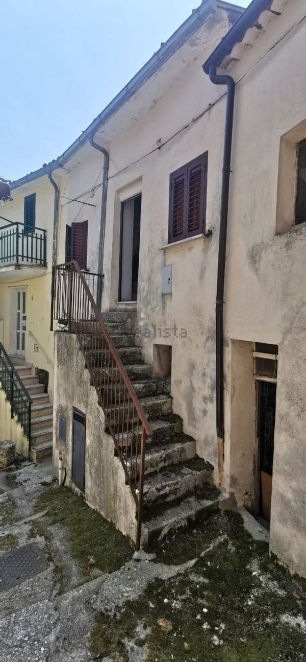 monolocale in vendita a San Vincenzo Valle Roveto in zona Morrea