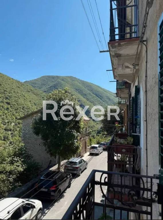 appartamento in vendita a Scanno