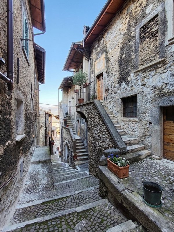 appartamento in vendita a Scanno