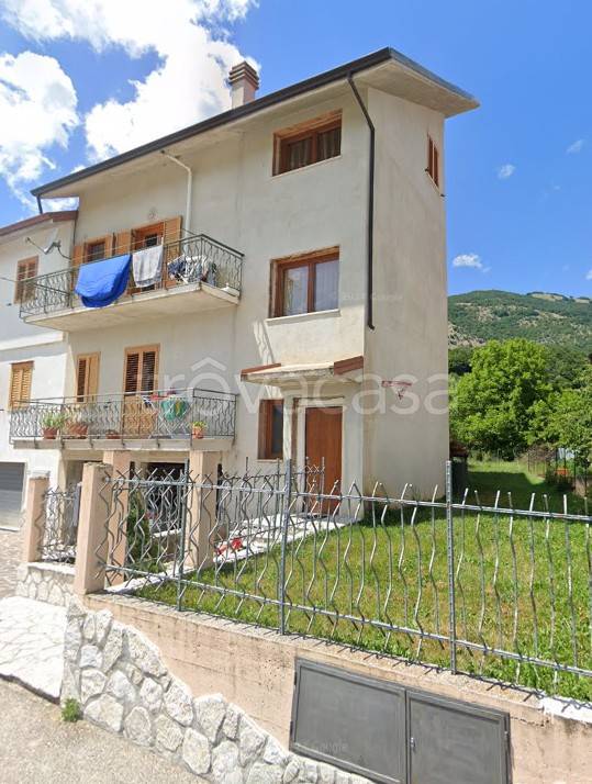appartamento in vendita a Scontrone