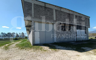 casa indipendente in vendita a Scontrone in zona Villa Scontrone