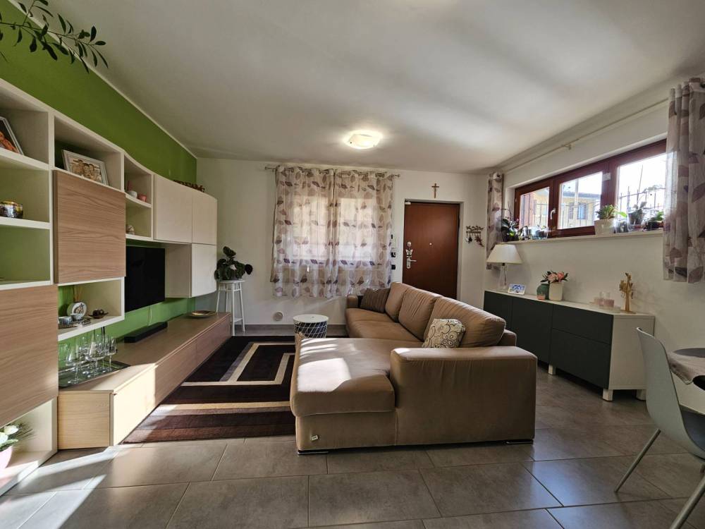 casa indipendente in vendita a Scoppito in zona Casale