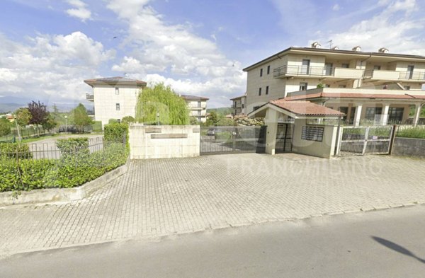 appartamento in vendita a Scoppito in zona Madonna della Strada