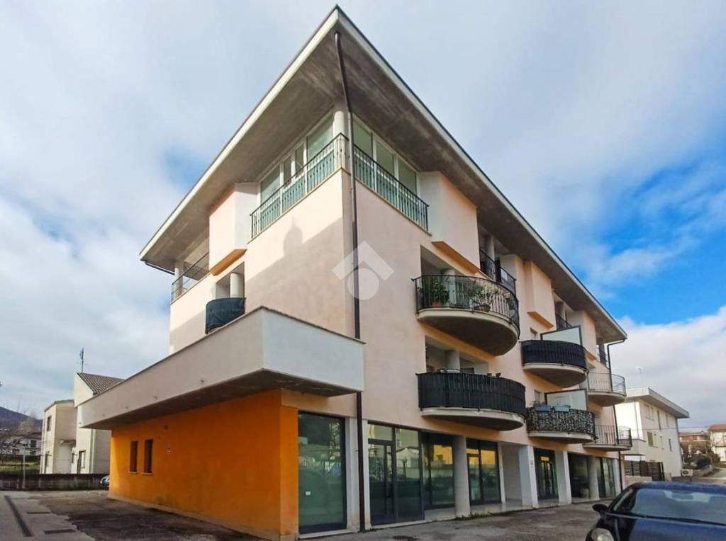 appartamento in vendita a Scoppito