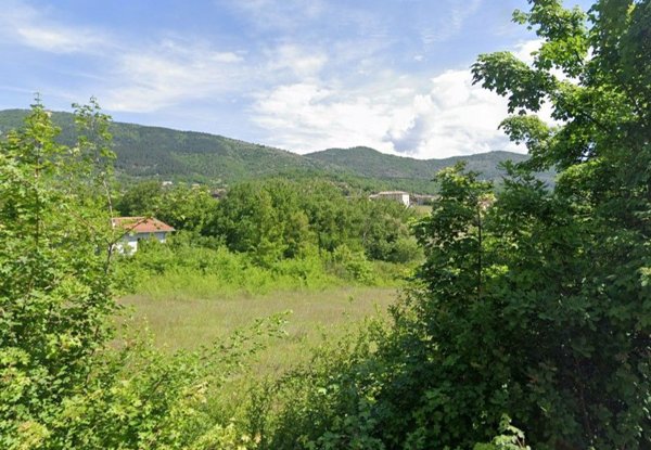 negozio in vendita a Scoppito