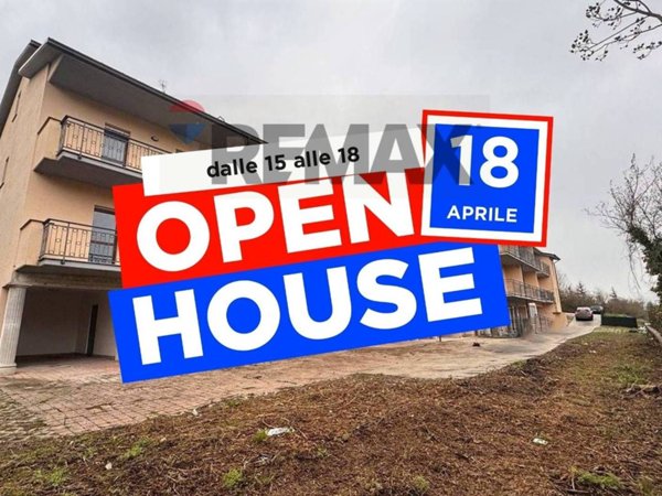 casa indipendente in vendita a Scoppito