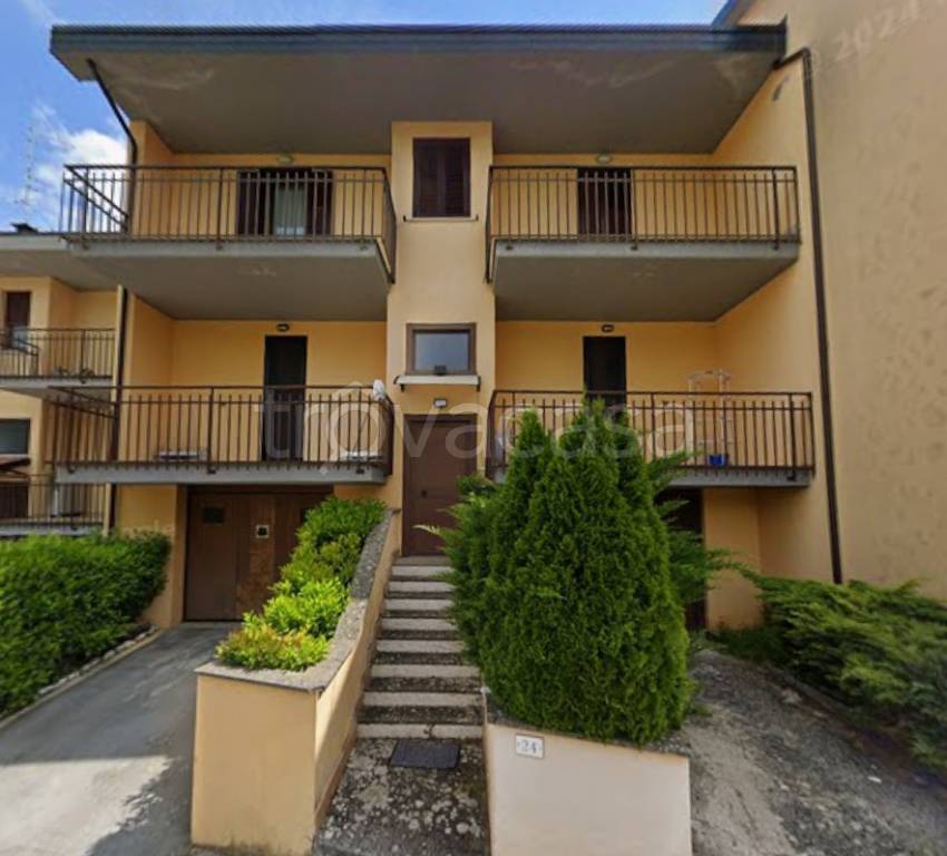 casa indipendente in vendita a Scoppito in zona Santa Dorotea