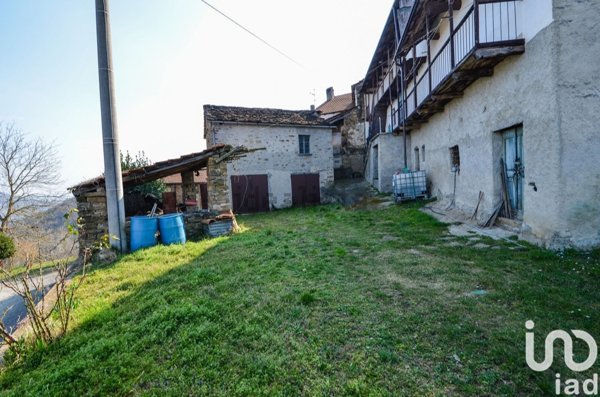 esavano in vendita a Monesiglio