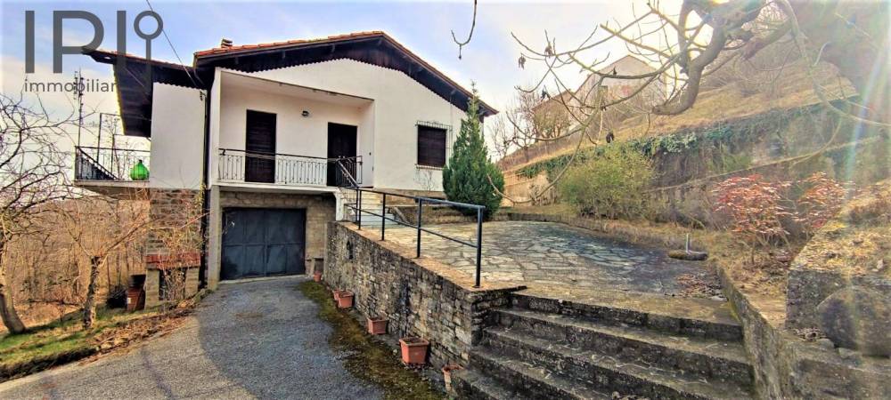 casa indipendente in vendita a Monesiglio