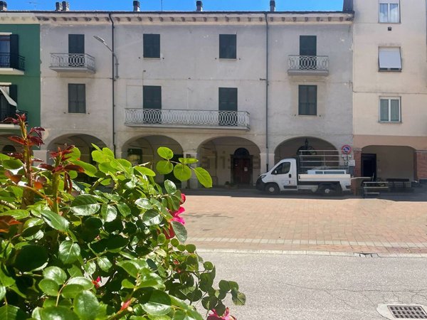 casa indipendente in vendita a Monesiglio