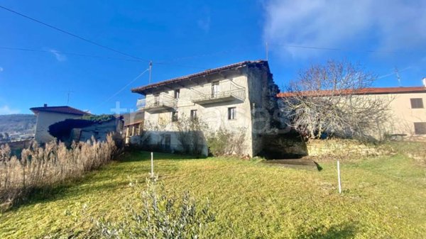 casa indipendente in vendita a Monesiglio