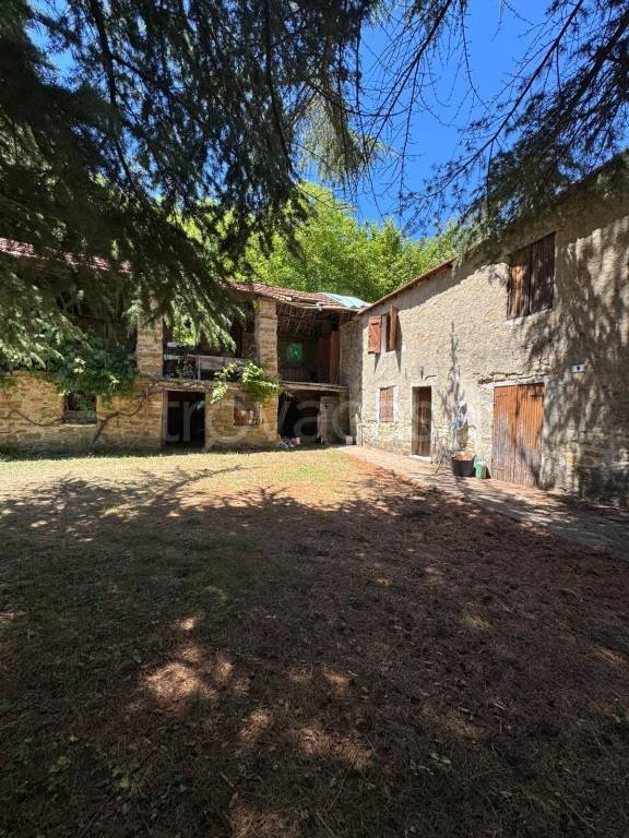 casa indipendente in vendita a Monesiglio